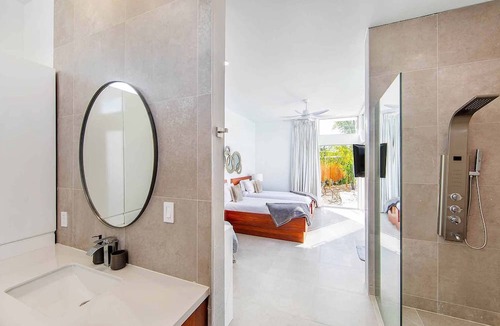 Long Bay House | Oceanside Vacation Villa with Private Pool and Resort Amenities v10
