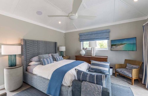 Cooper Jack Bay Settlement Villa | Emerald Waters is a luxurious 5 bedroom villa