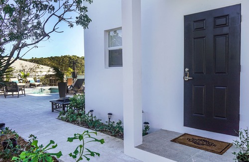 Venetian Road Settlement House | Flamingo Lake Villas | Turks and Caicos Islands