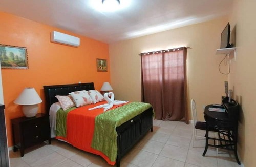 Providenciales Hotel | Sunset Ridge Hotel