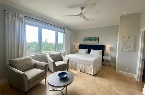 Grace Bay Hotel | The Regent Grand