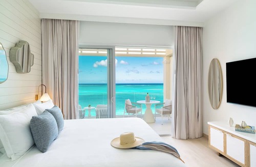 The Bight Resort | Windsong on the Reef