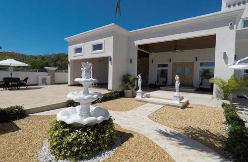 The Bight Villa | The White House TCI