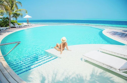 Komandoo Hotel | Komandoo Island Resort & Spa - Adults Only