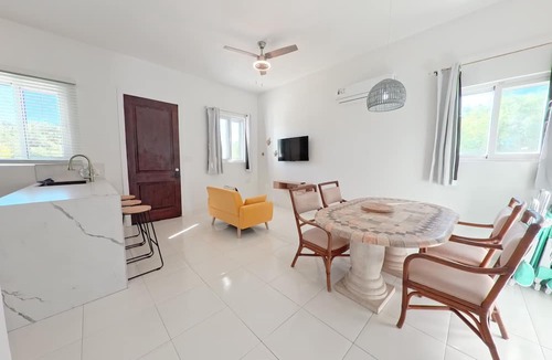 Grace Bay Apartment | 21 North Hotel