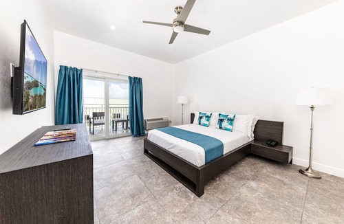 Whitby Hotel | Ocean Breeze Resort