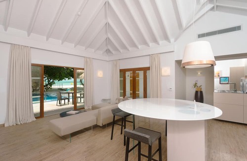 Ookolhufinolhu Resort | Cocoon Maldives - All-inclusive