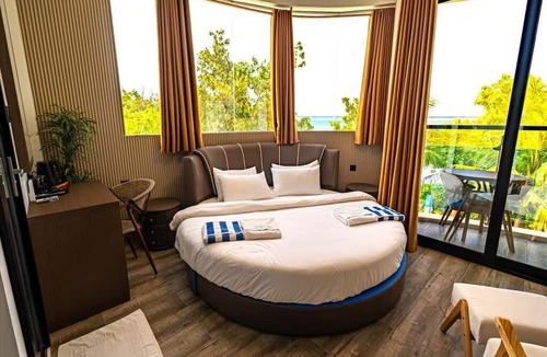 Dhiffushi House | Bibee Maldives
