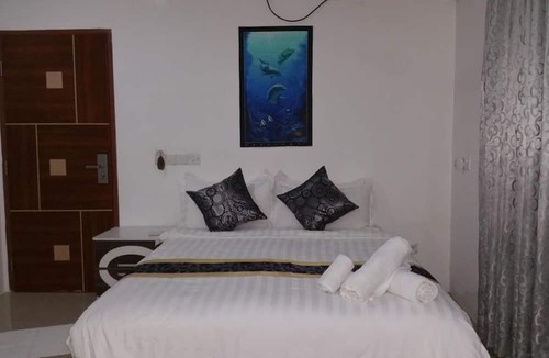Rasdhoo House | Ras Rana Lodge
