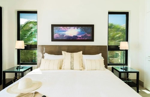 Long Bay Condo | H2O Life. Style. Resort.