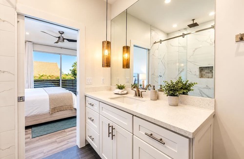 Grace Bay Hills House | Walk 2 Beach, Pool, Private Patio & Balcony-CV41-4