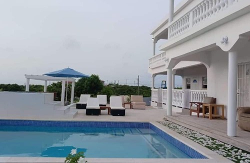 Wheeland Settlement Condo | New Condo with Sea View
