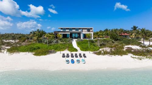 Long Bay Villa | Clevelander