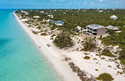 Long Bay Villa | Villa Umi