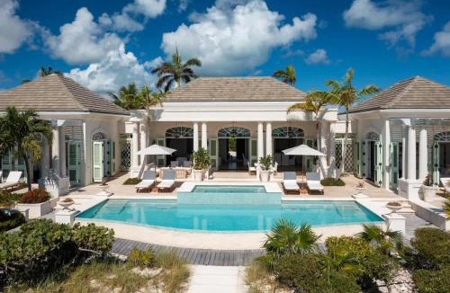 Long Bay Villa | Villa Shambhala 8 BR