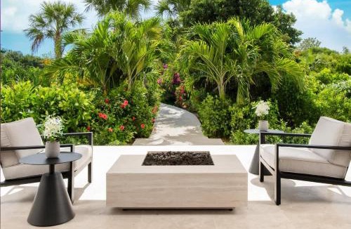 Long Bay Villa | Villa Shambhala 8 BR