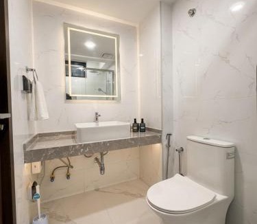 Hulhumale Apartment | 1BR 2BR 3BR Bright, modern, cozy, WiFi & Pool