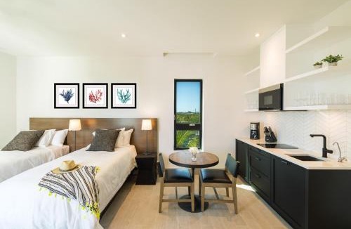Long Bay Resort | H2O life style resort