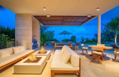 Long Bay Resort | Ultra-Luxury Beachfront Estate Long Bay Beach Private Resort Villa