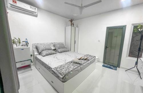Himmafushi House | Finiroalhi Inn Maldives