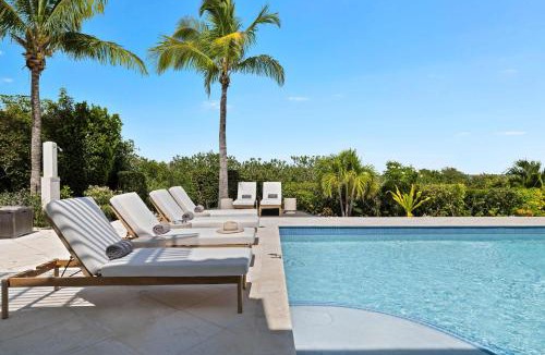 Blue Mountain Villa | Aqualina Villa