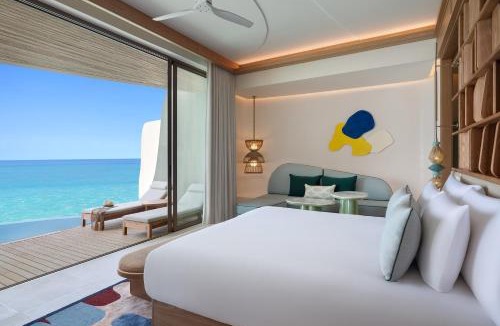 Farukolhufushi Island Resort | Centara Grand Lagoon Maldives