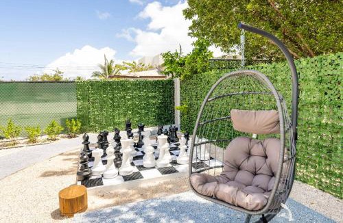 Long Bay Villa | Private Pool Villa Ocean Views Steps from Beach