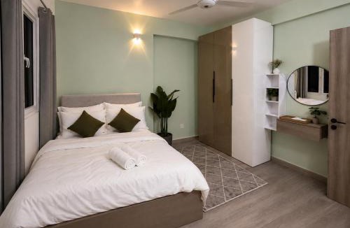 Farukolhufushi Island Apartment | Calmella Home 3BR Balcony Airport Pickup