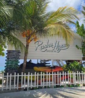 Dhiffushi House | Rashu Hiyaa Hotel