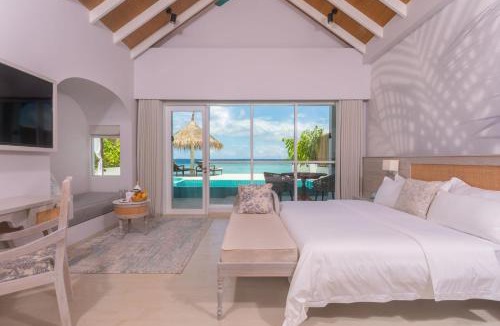 Kuda Bandos Resort | Malahini Kuda Bandos