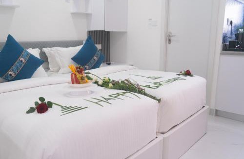 Male House | LemonRock Comfort