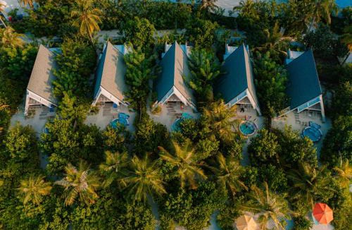 Kanifinolhu Island Resort | Oaga Art Resort Maldives - All Inclusive