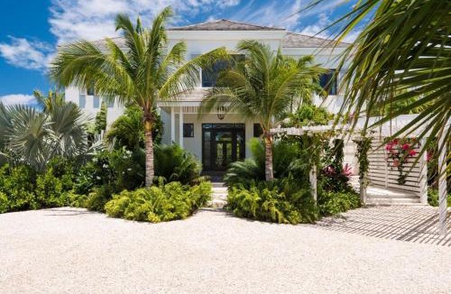 Leeward Settlement Villa | Luxury Saving Grace Villa Retreat