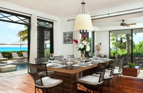 Leeward Settlement Villa | Luxury Saving Grace Villa Retreat