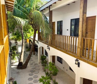 Fulhadhoo House | Ahiva Village