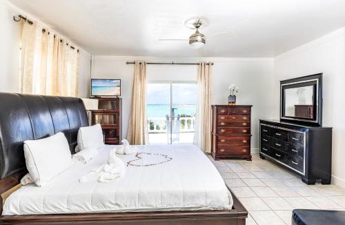 Ocean Point House | Secluded Escape, Ocean Views, Plunge Pool and Hot Tub, Overlooking Scenic Turquoise Waters