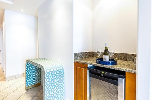 The Bight Apartment | 2 Bdrm Garden Marina View at The Yacht Club C4