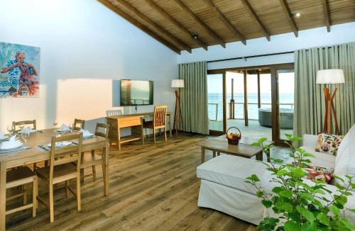 Filaidhoo Resort | Reethi Faru Resort - Stay 5 Nights or More and Enjoy a Free Sunset Cruise