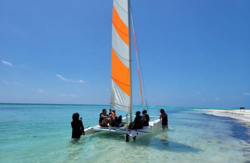 Dhangethi House | Arianna Dhangethi