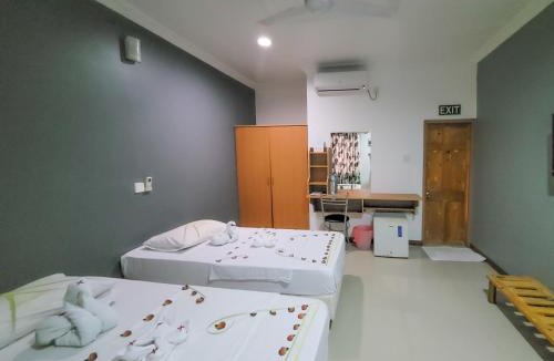 Thoddoo House | Serene Sky Guest house