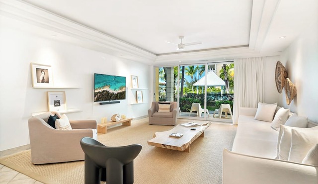 The Yacht Club TC in Providenciales
