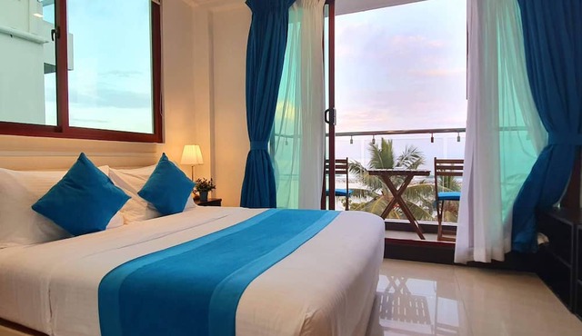 Huvan Beach Hotel at Hulhumale' in Hulhumalé