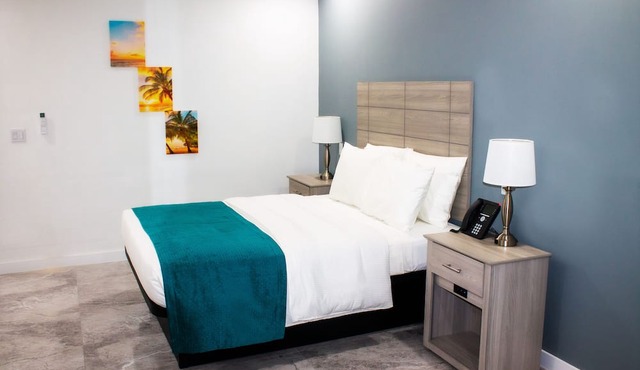 Turks and Caicos Airport Hotel in Providenciales