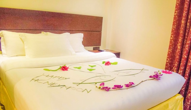 WhiteShell Island Hotel & Spa in Maafushi