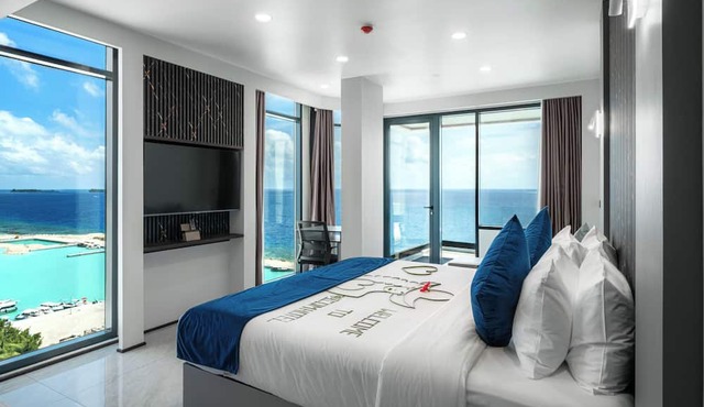 iCom Blue Sea View in Maafushi