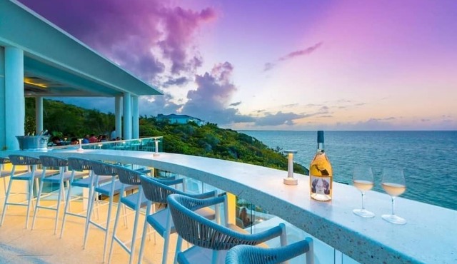 Tranquil Island Villa Near Samsara Beach & Scenic Ocean Views in Cooper Jack Bay Settlement