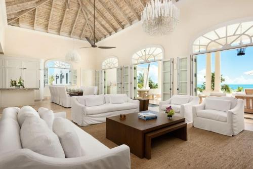 Villa Shambhala 8 BR in Long Bay Hills