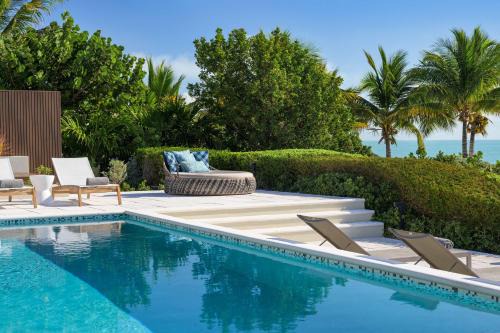 Clevelander in Long Bay Hills